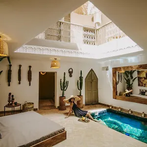 رياد Shabi Kasbah